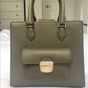 Michael Kors Satchel Crossbody